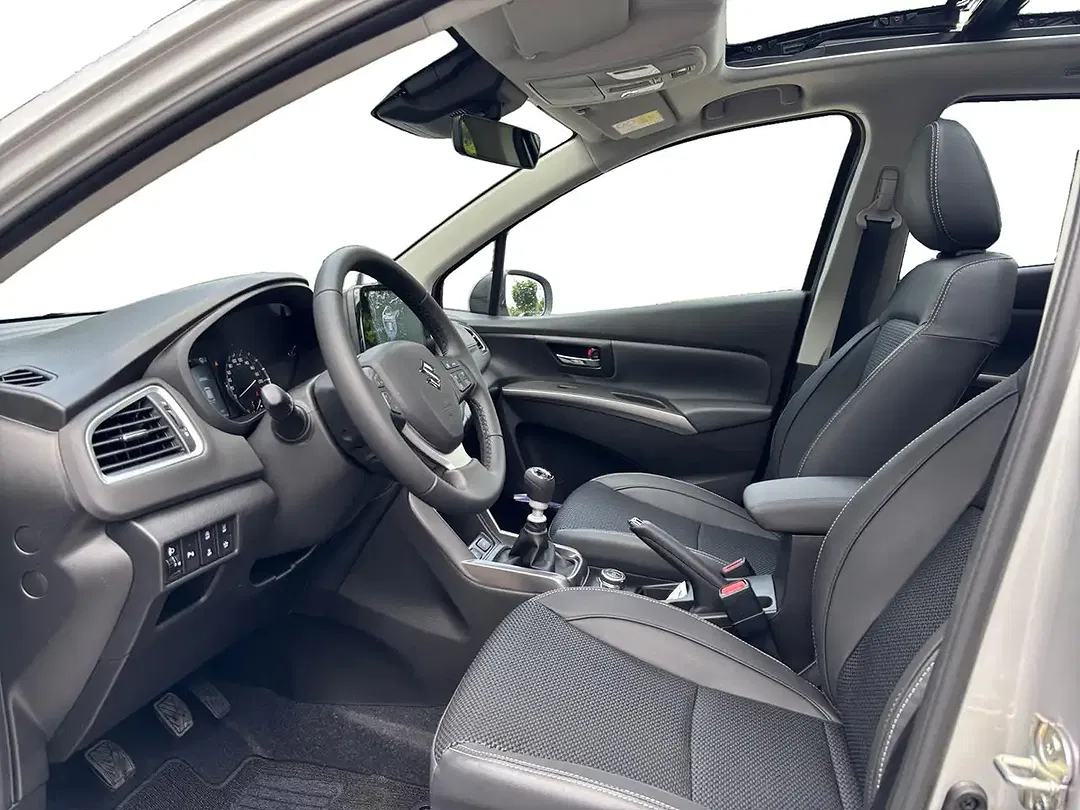 Suzuki SX4 S-Cross Hybrid 1.4 AllGrip 4x4 Comfort+ Plus - Thumbnail 10