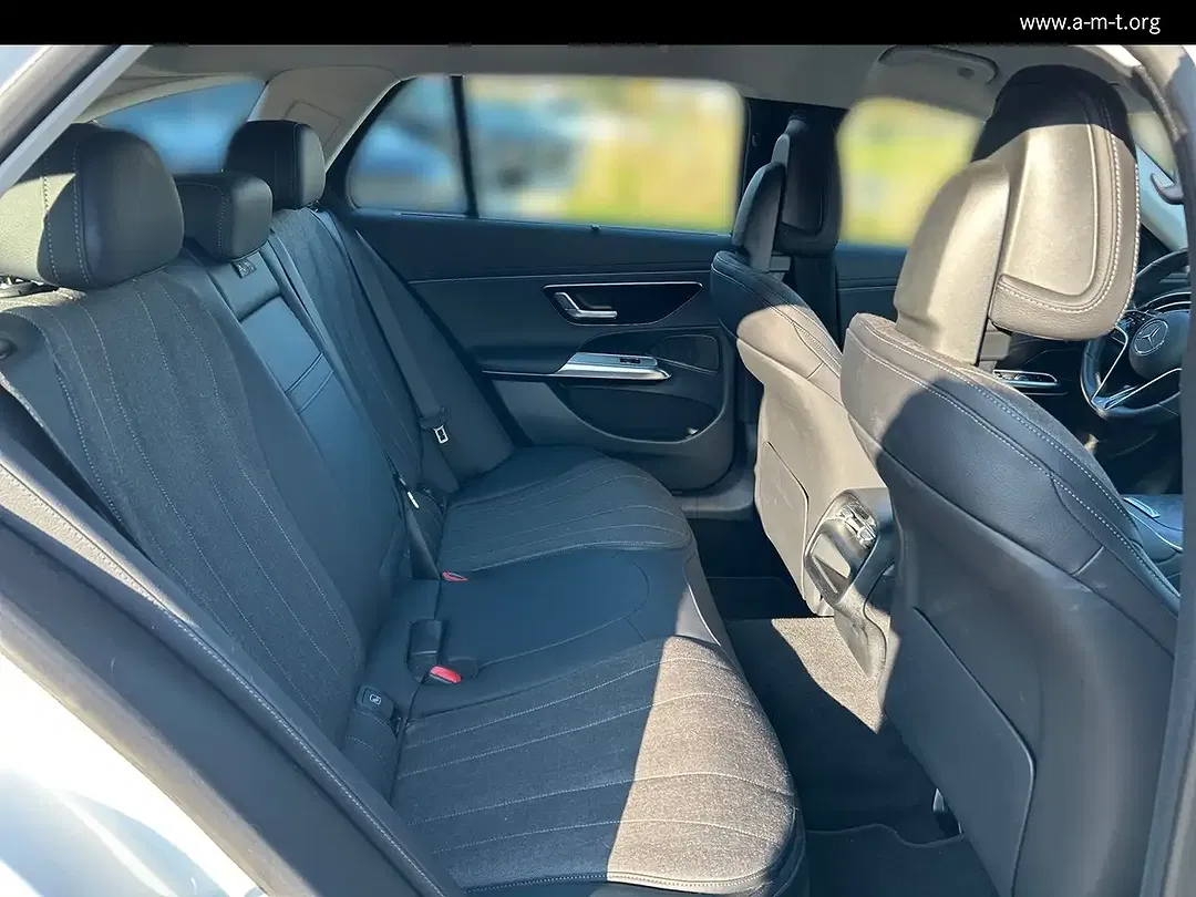 Mercedes-Benz E 300 Avantgarde - Thumbnail 13
