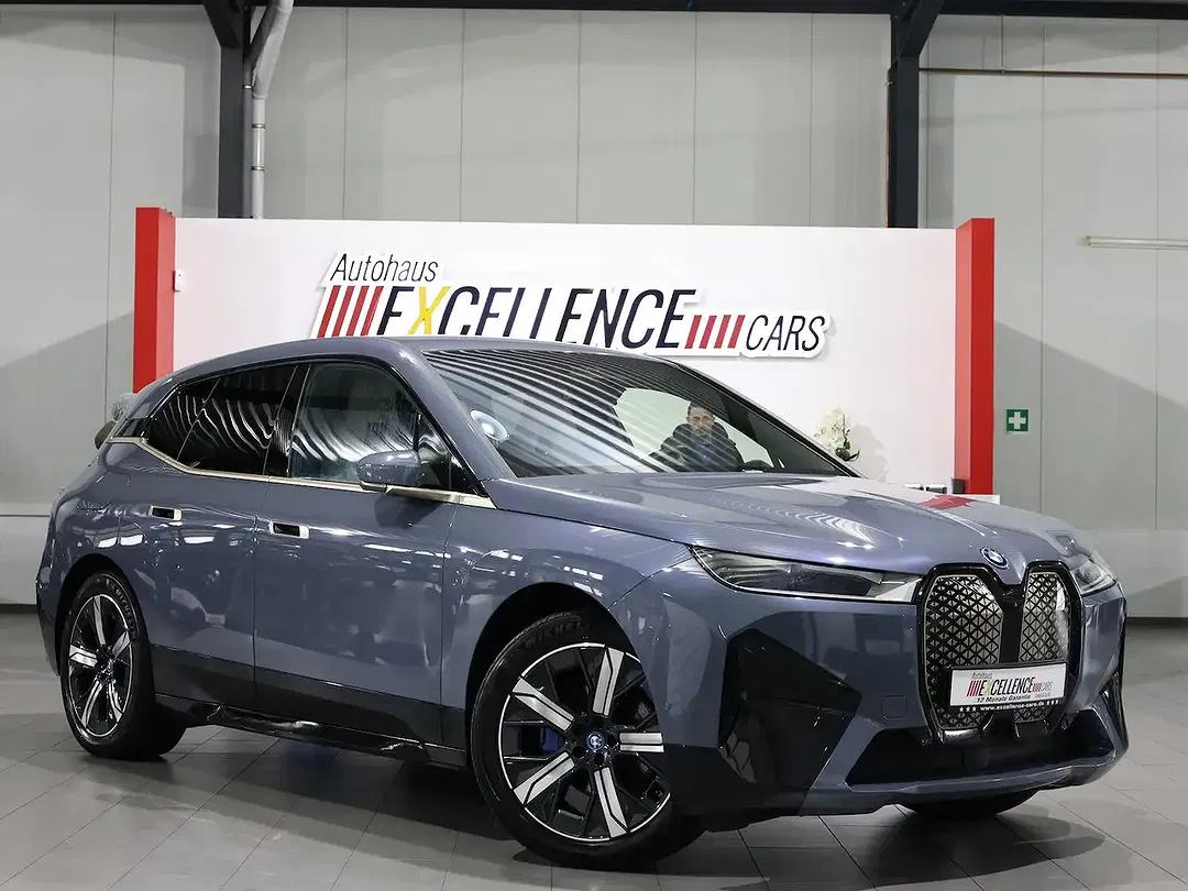 BMW iX xDrive Sport - foto 1