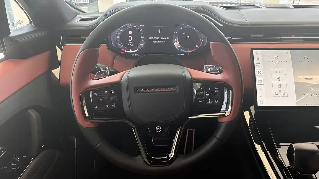 Land Rover Range Rover Sport P635 4x4 SV - Thumbnail 12