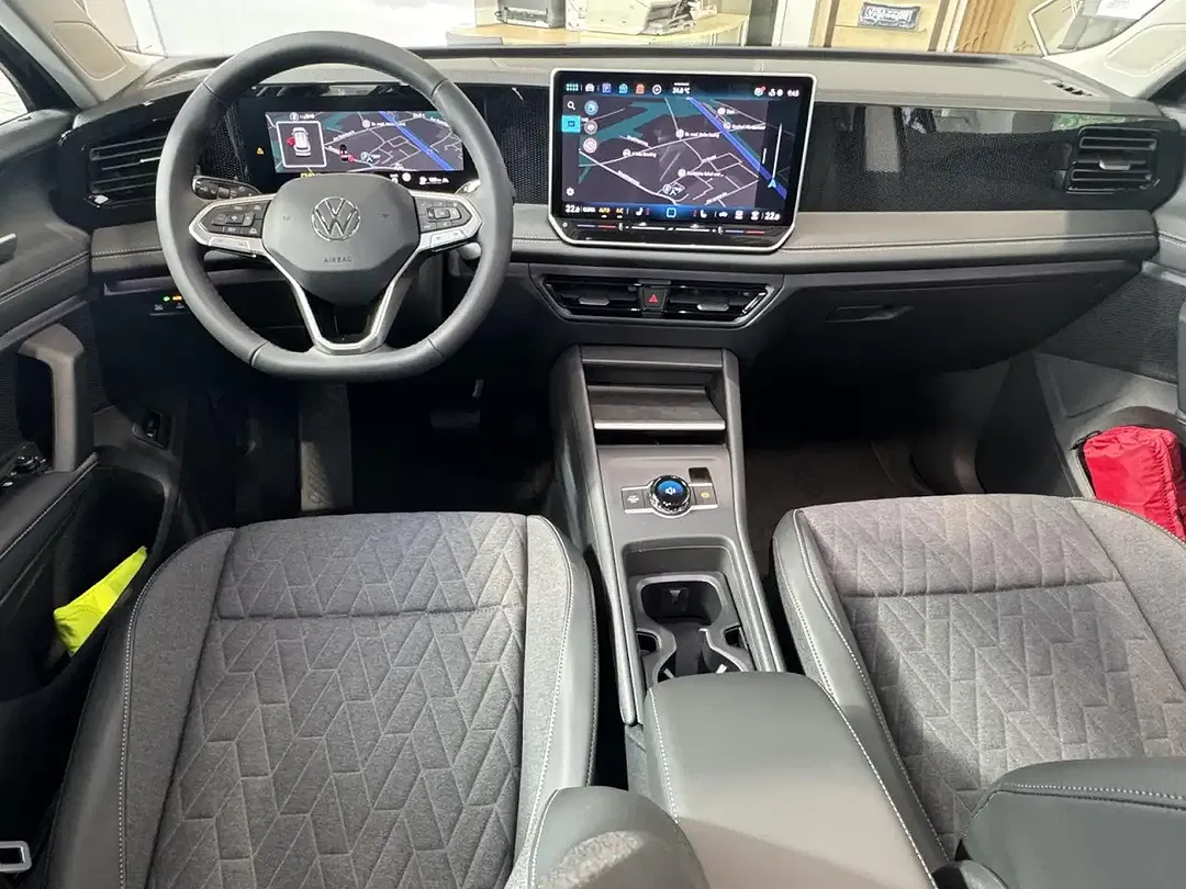 Volkswagen Tiguan 1.5 TSI DSG Life Edition - Thumbnail 8