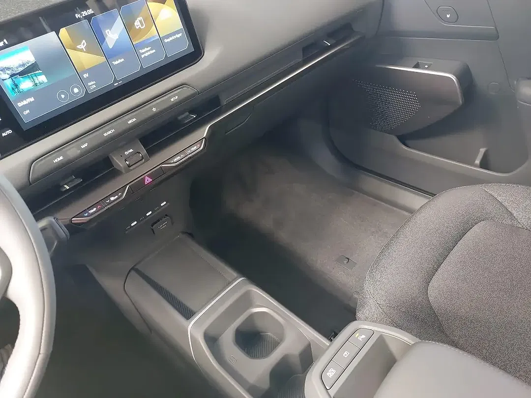 Kia EV2 Air - Thumbnail 12