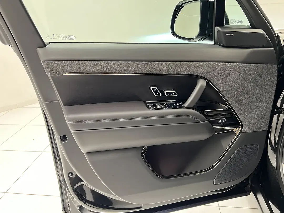 Land Rover Range Rover Sport Hybrid Dynamic SE - Thumbnail 12