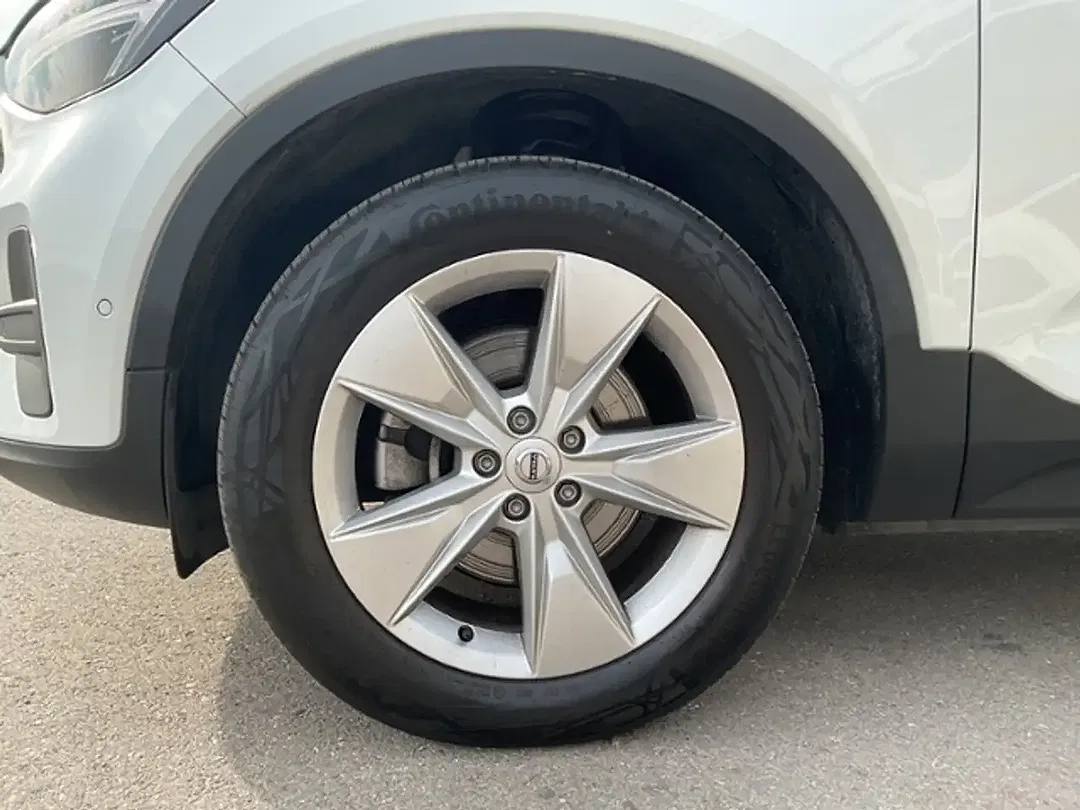Volvo XC40 B3 Core - Thumbnail 10