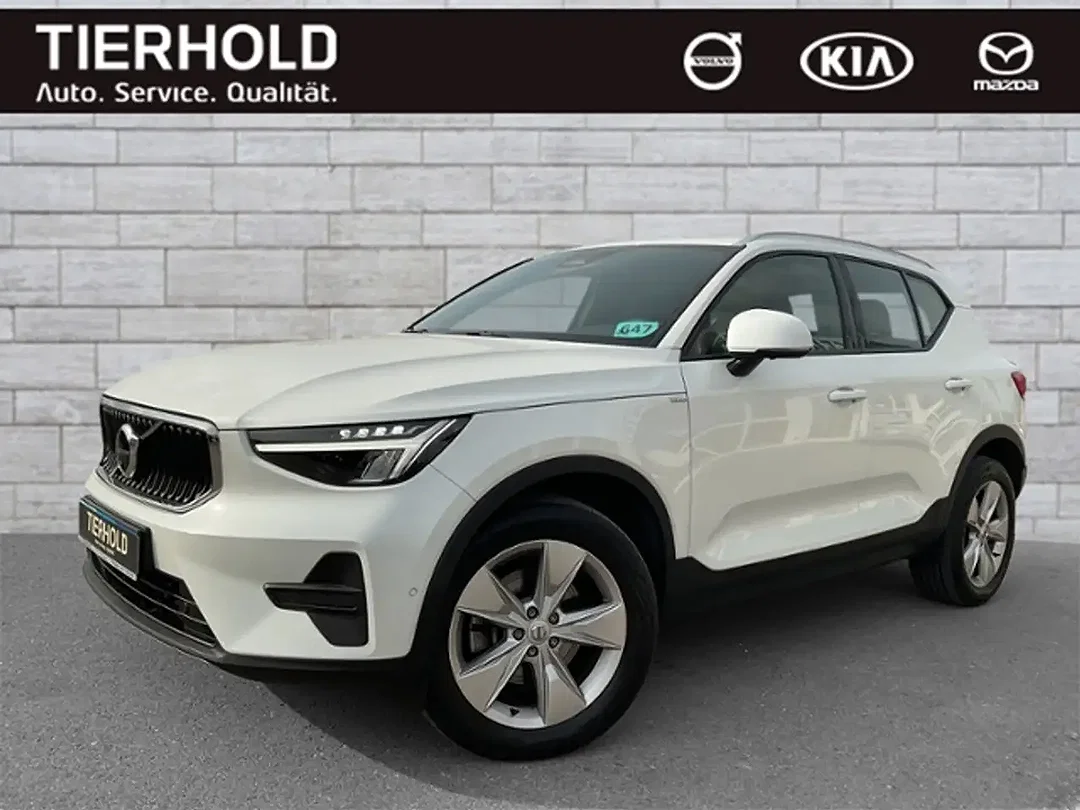 Volvo XC40 B3 Core - Afbeelding 1