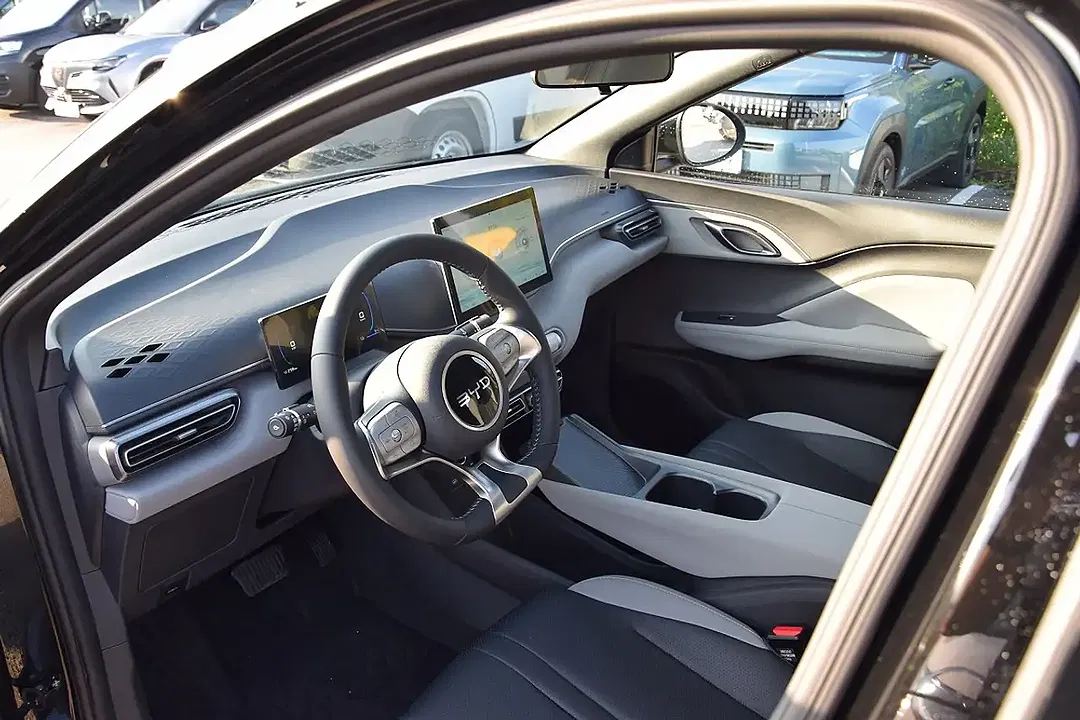 BYD Dolphin Surf 43.2 kWh Boost - Thumbnail 9