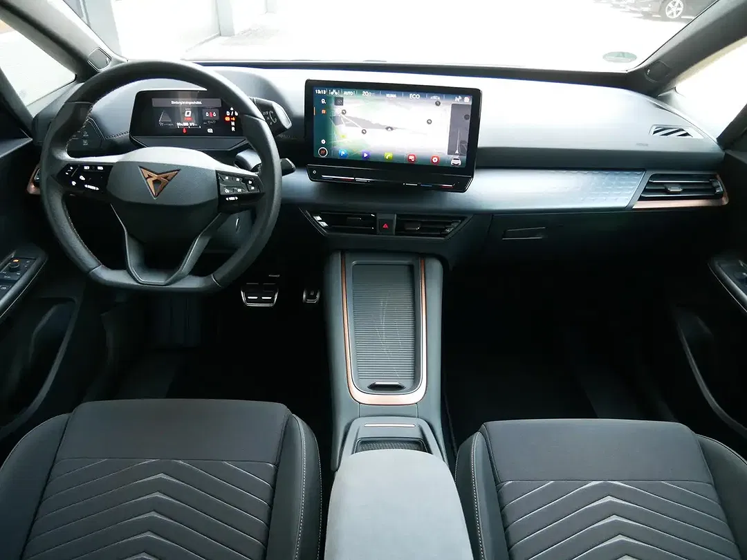 CUPRA Born - Thumbnail 9