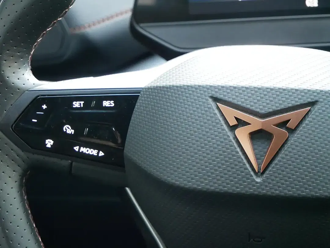 CUPRA Born - Thumbnail 13