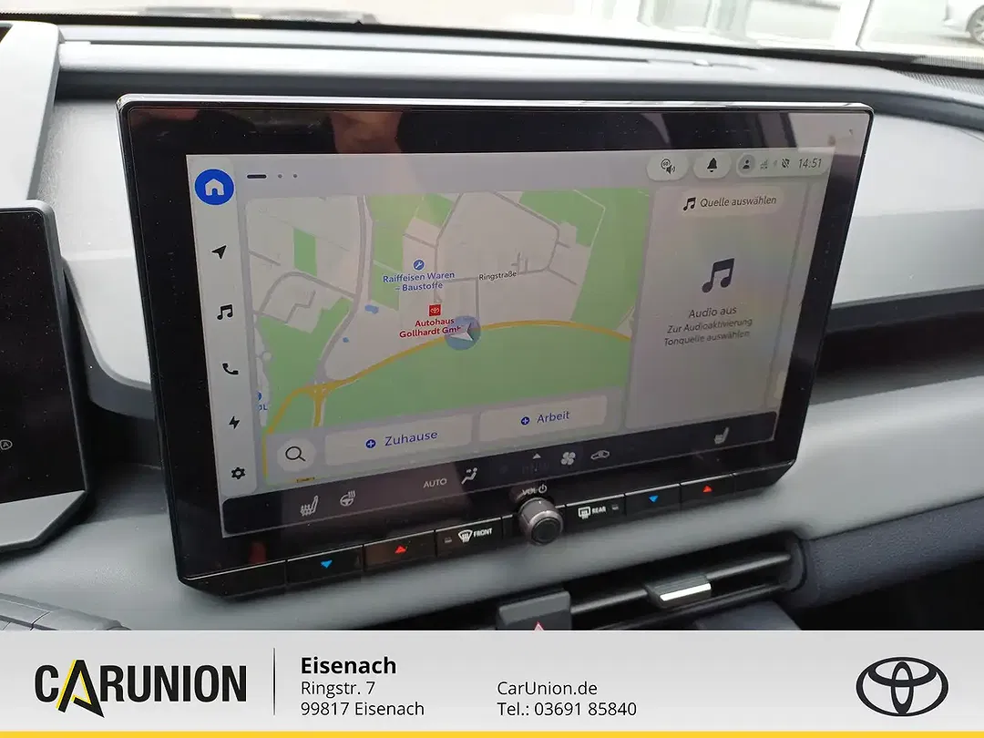 Toyota RAV 4 PHEV Style - Thumbnail 11