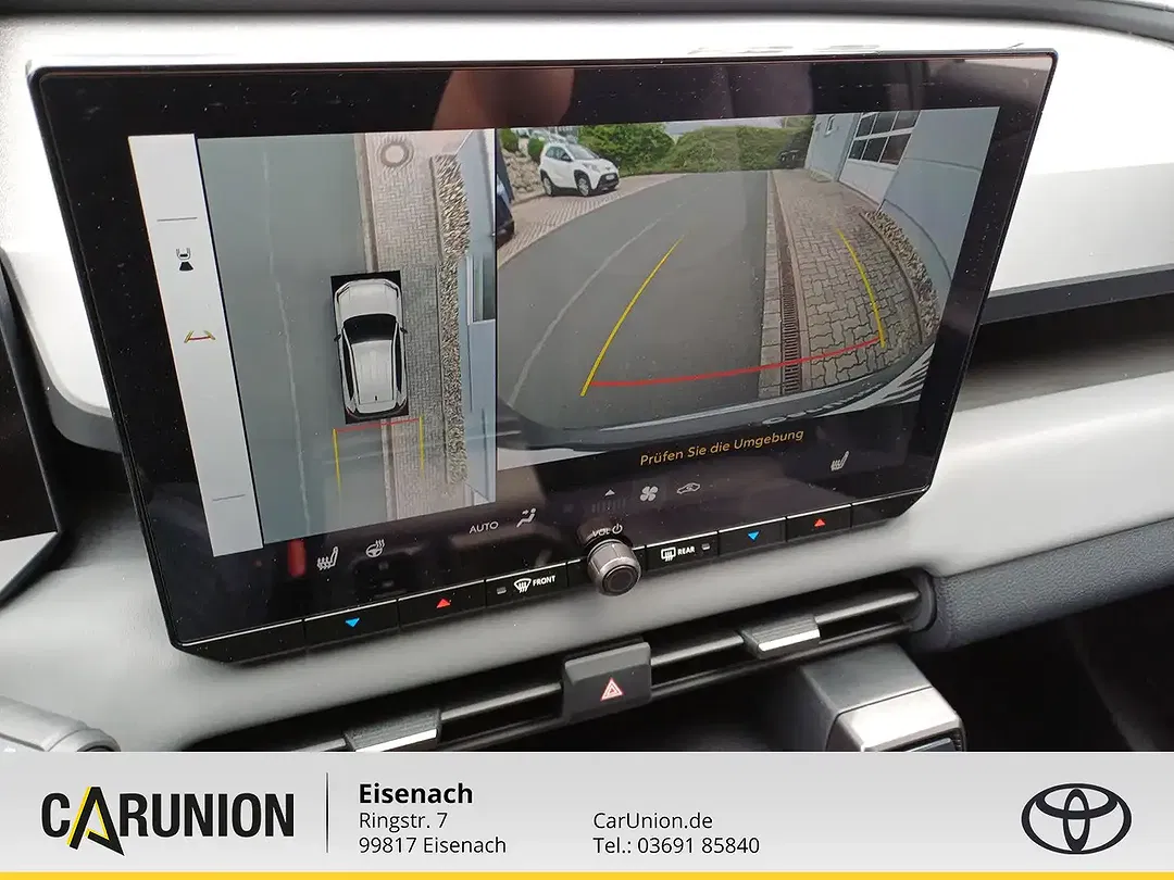 Toyota RAV 4 PHEV Style - Thumbnail 12