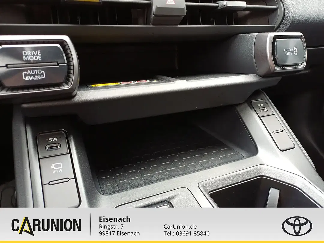 Toyota RAV 4 PHEV Style - Thumbnail 14