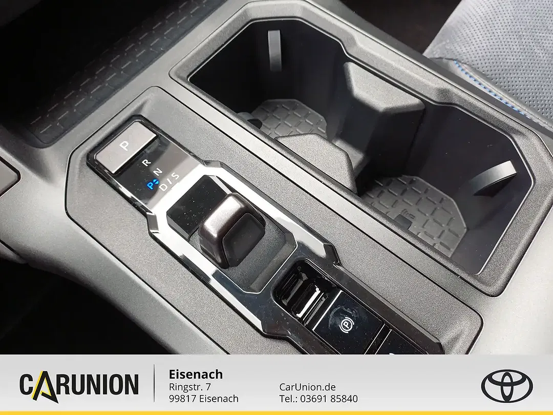 Toyota RAV 4 PHEV Style - Thumbnail 15