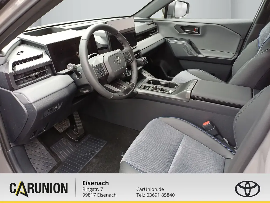 Toyota RAV 4 PHEV Style - Thumbnail 7
