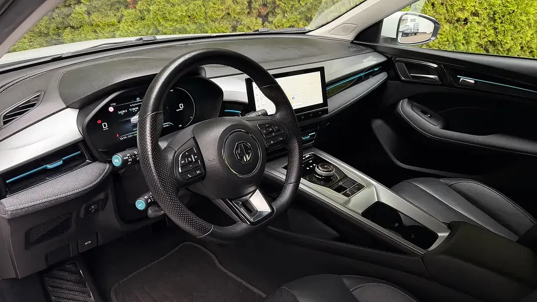 MG MG5 Luxury - Thumbnail 13