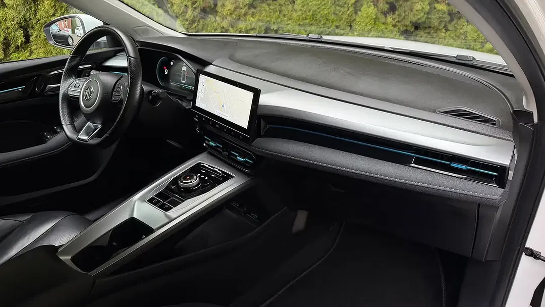 MG MG5 Luxury - foto 15