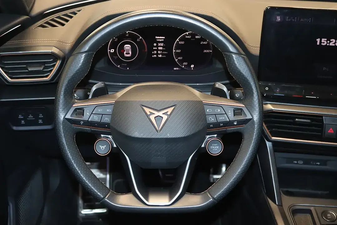 CUPRA Formentor PHEV VZ - Thumbnail 6