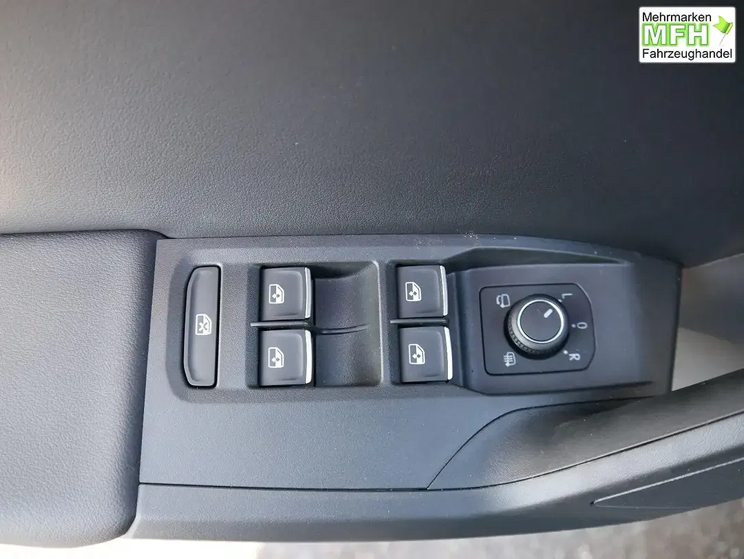 CUPRA Leon 1.5 eTSI DSG Sportstourer - Thumbnail 10