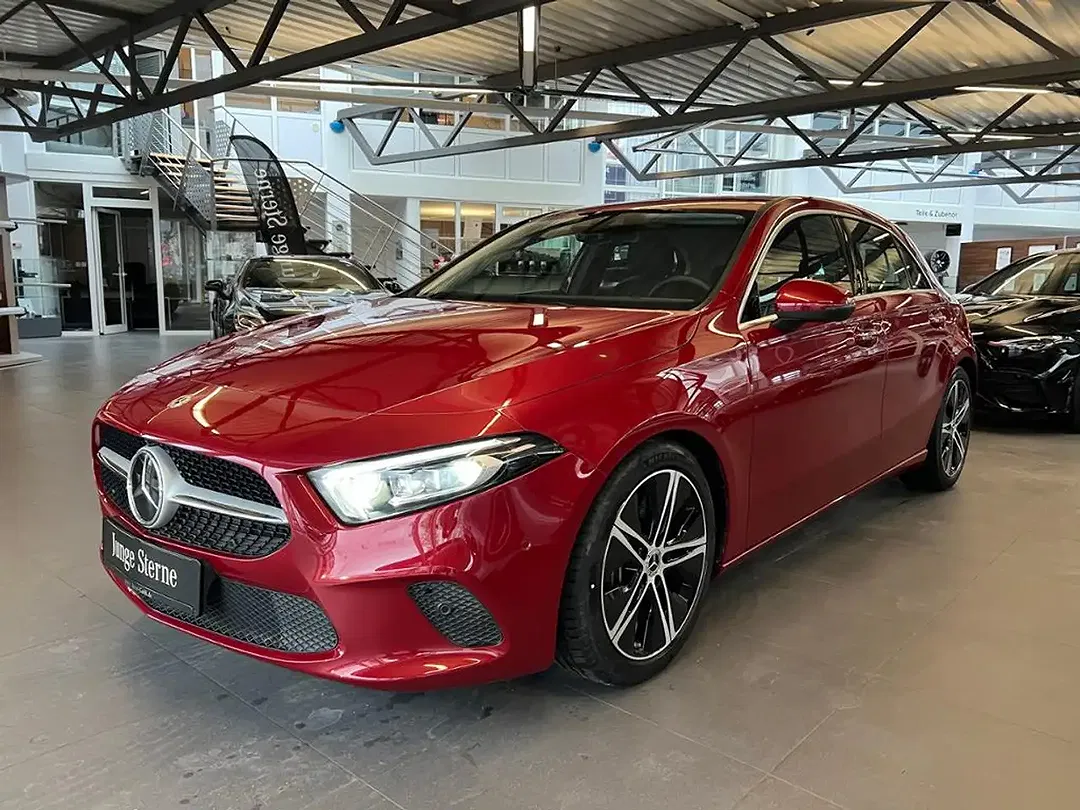 Mercedes-Benz A 200 Progressive - Thumbnail 2