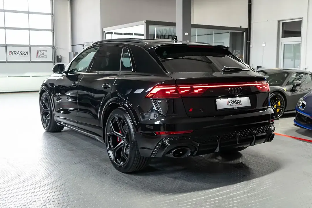 Audi RS Q8 4.0 TFSI quattro performance - Thumbnail 12