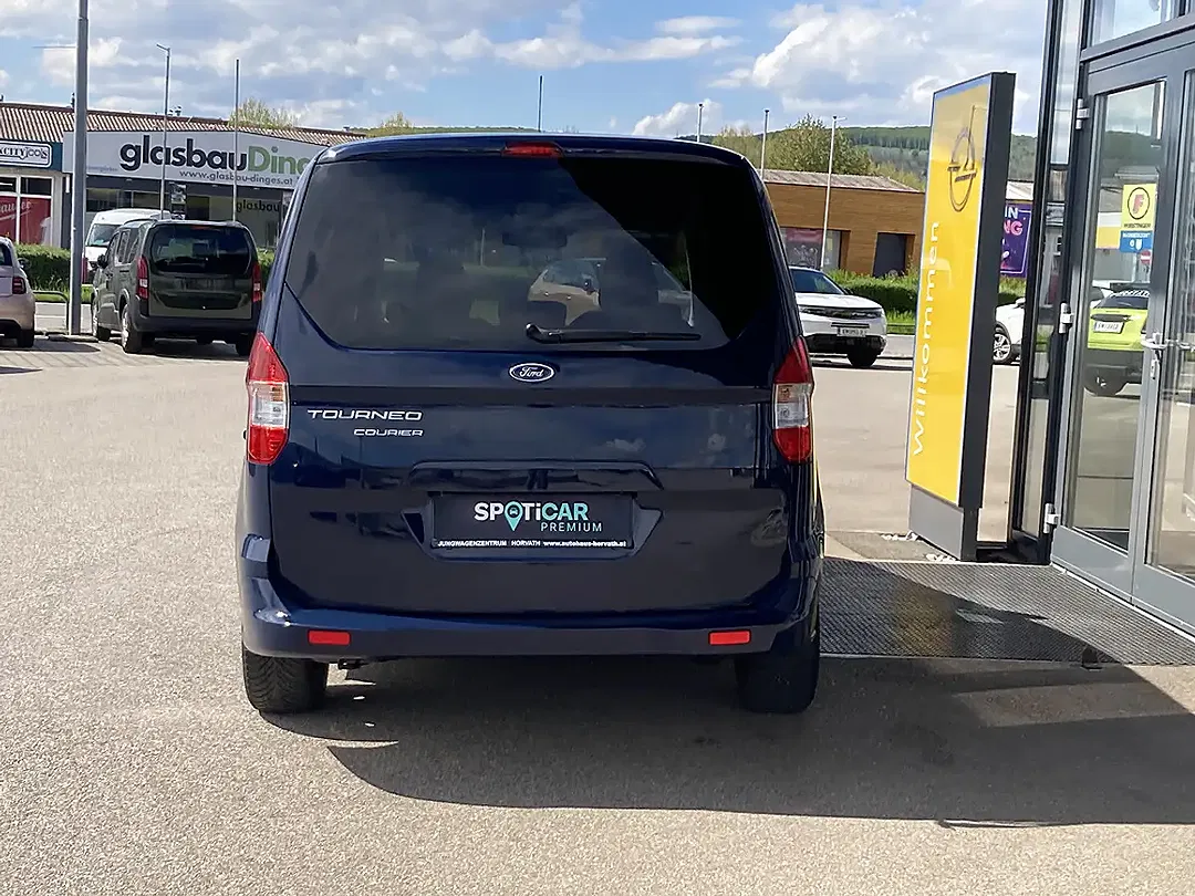 Ford Tourneo Courier 1.5 TDCi Trend - Thumbnail 12