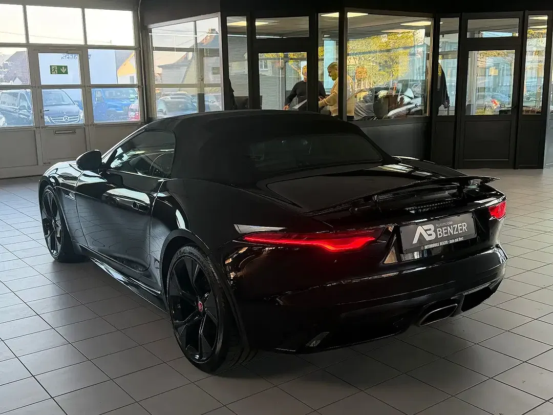 Jaguar F-Type R-Dynamic - Thumbnail 9