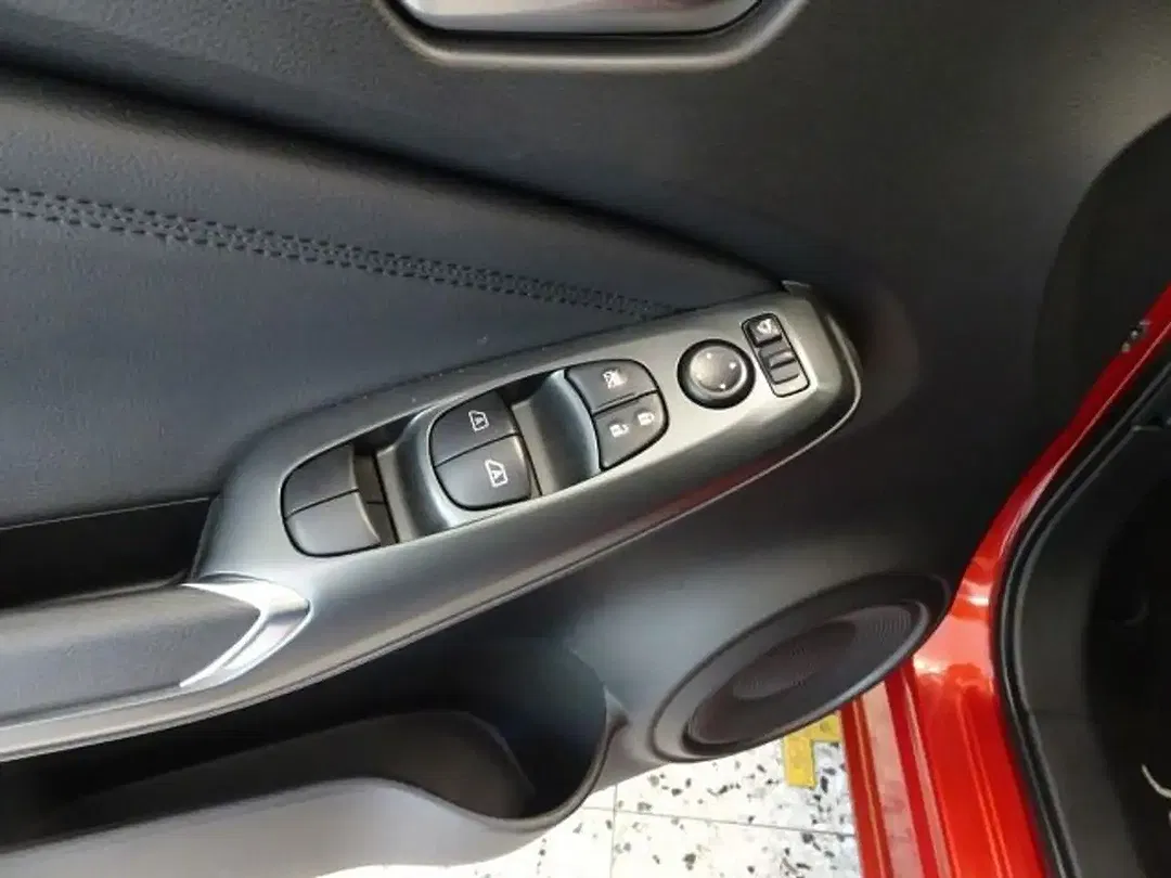 Nissan Juke 1.0 DIG-T N-Connecta - Thumbnail 13