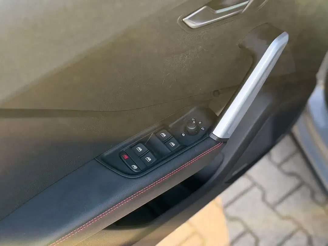 Audi SQ2 2.0 TFSI quattro Matrix LED - Thumbnail 14