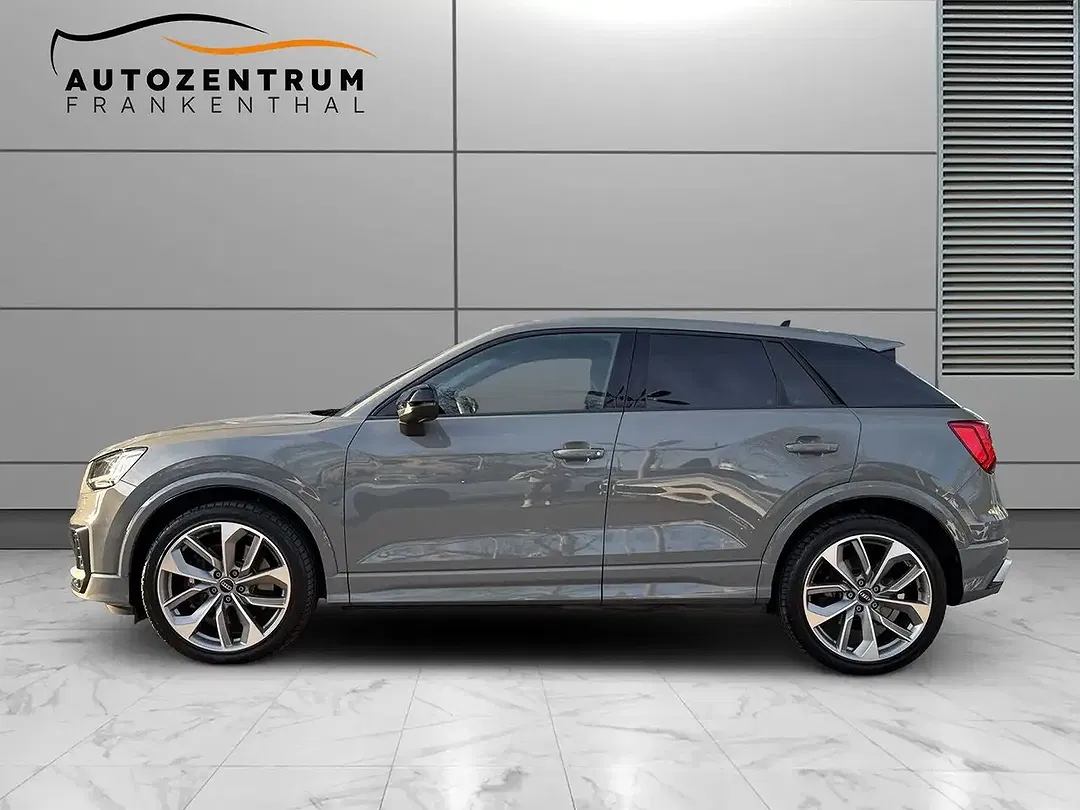 Audi SQ2 2.0 TFSI quattro Matrix LED - Thumbnail 3
