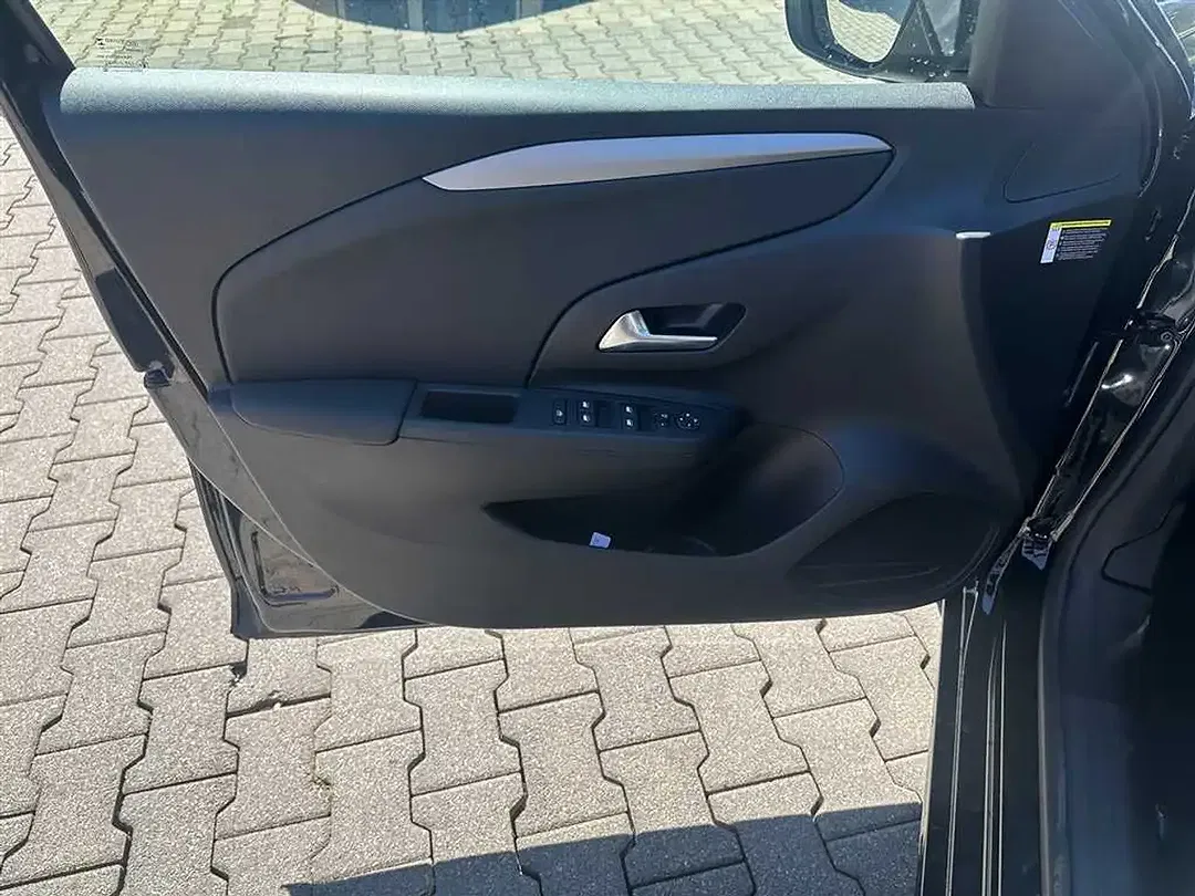 Opel Corsa Hybrid - Thumbnail 11