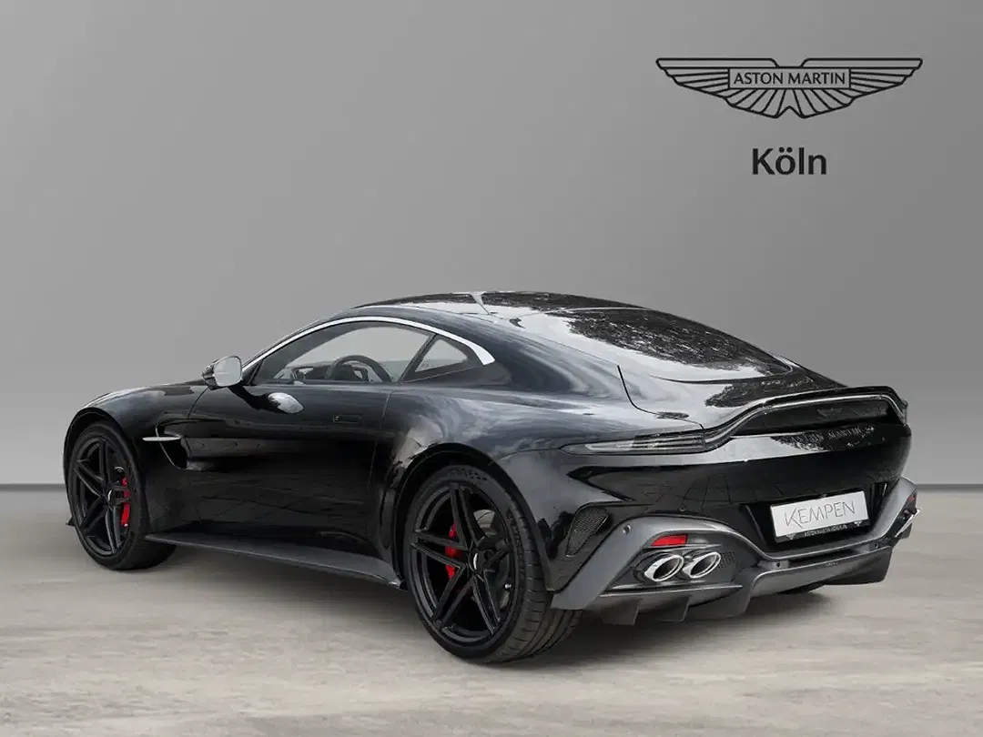 Aston Martin Vantage V8 - Thumbnail 6