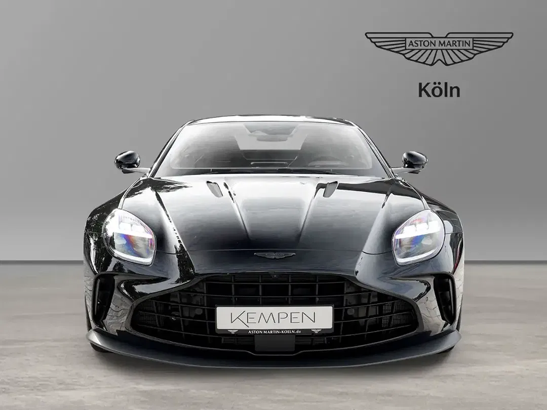 Aston Martin Vantage V8 - Thumbnail 9