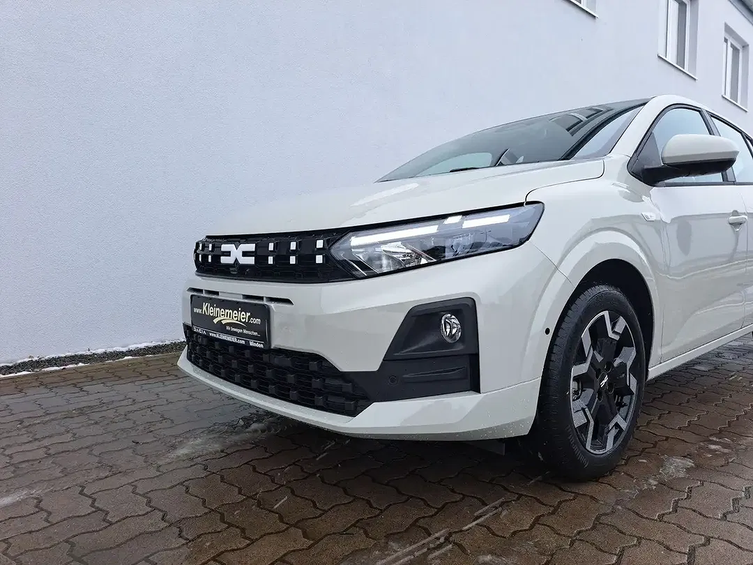 Dacia Sandero TCe Journey - Thumbnail 4