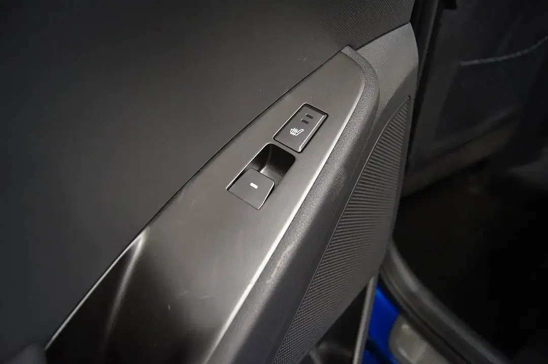 Hyundai IONIQ PHEV Premium - Thumbnail 9