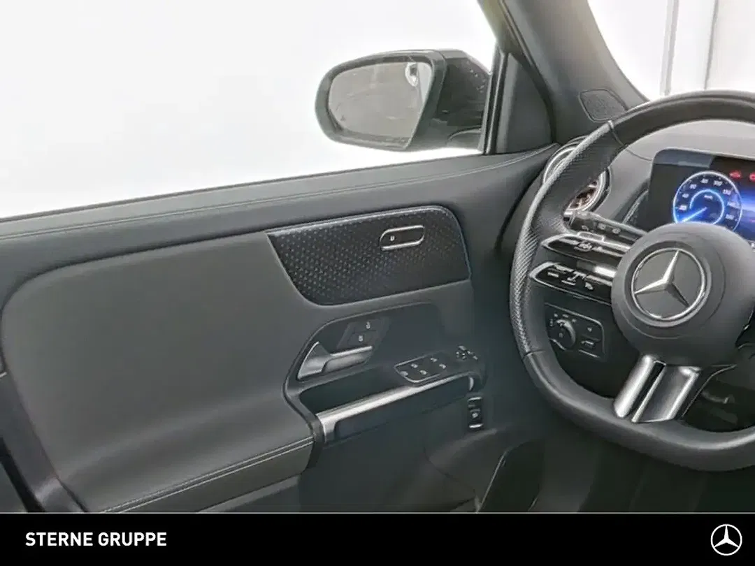 Mercedes-Benz EQB 250 EQ Night - Thumbnail 8