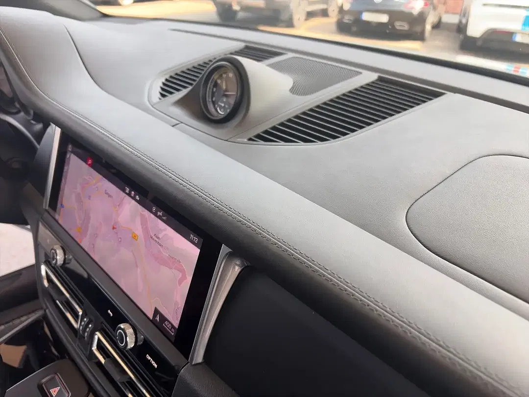 Porsche Macan PDK - Thumbnail 14