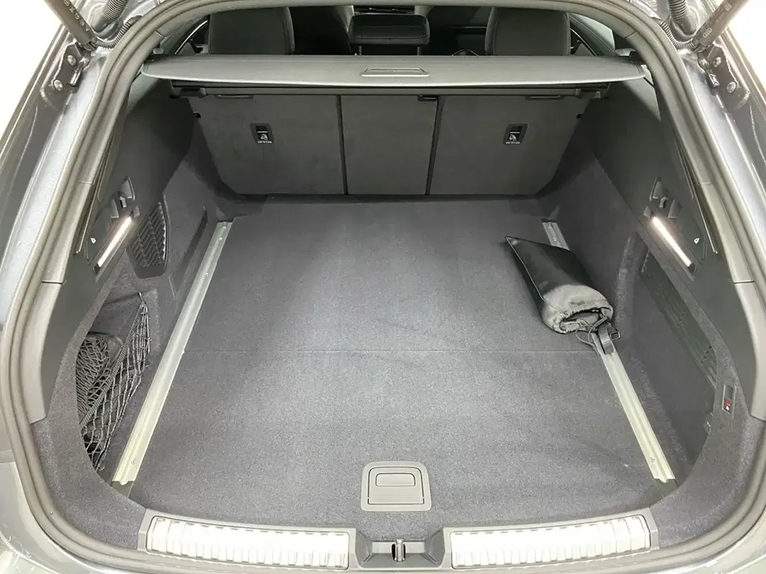 Audi A6 TDI quattro Avant S line - Thumbnail 13