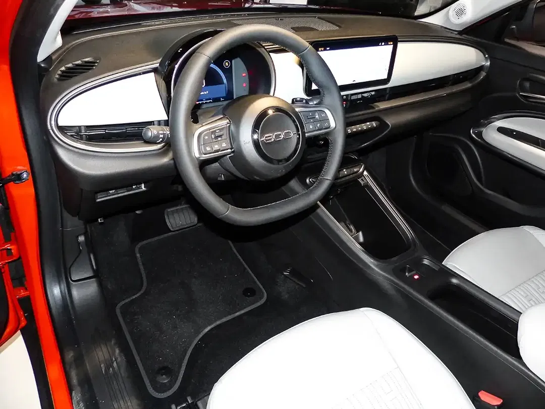 Fiat 600 Hybrid DCT La Prima - Thumbnail 5