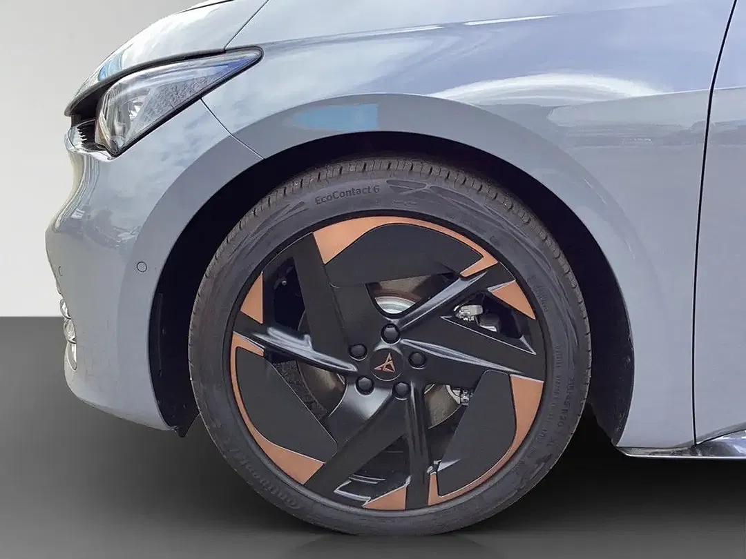 CUPRA Born - Thumbnail 9