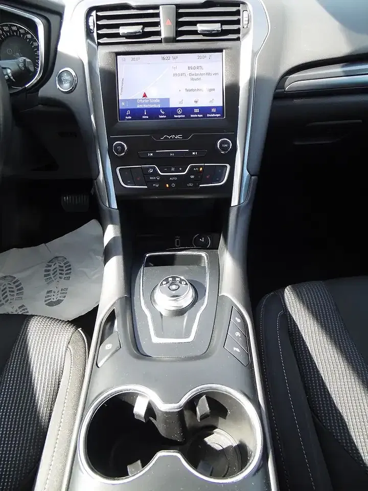 Ford Mondeo AUT - Thumbnail 13