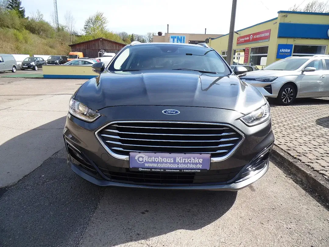 Ford Mondeo AUT - foto 2