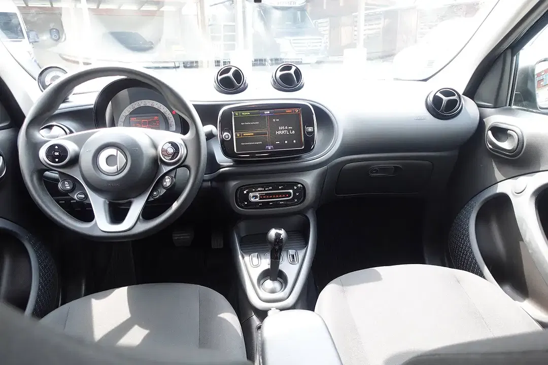smart forFour - Thumbnail 13