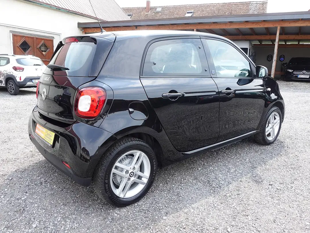 smart forFour - Thumbnail 5