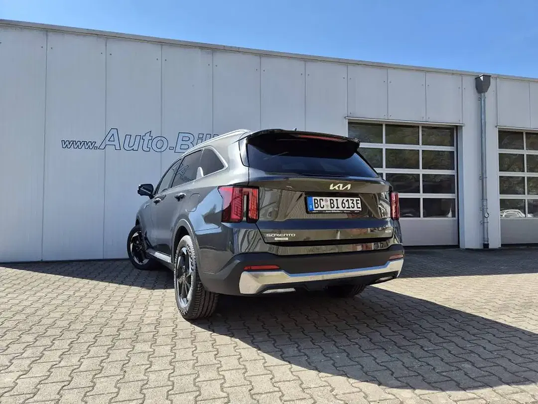 Kia Sorento 1.6 T-GDI Hybrid PHEV AWD - Thumbnail 5