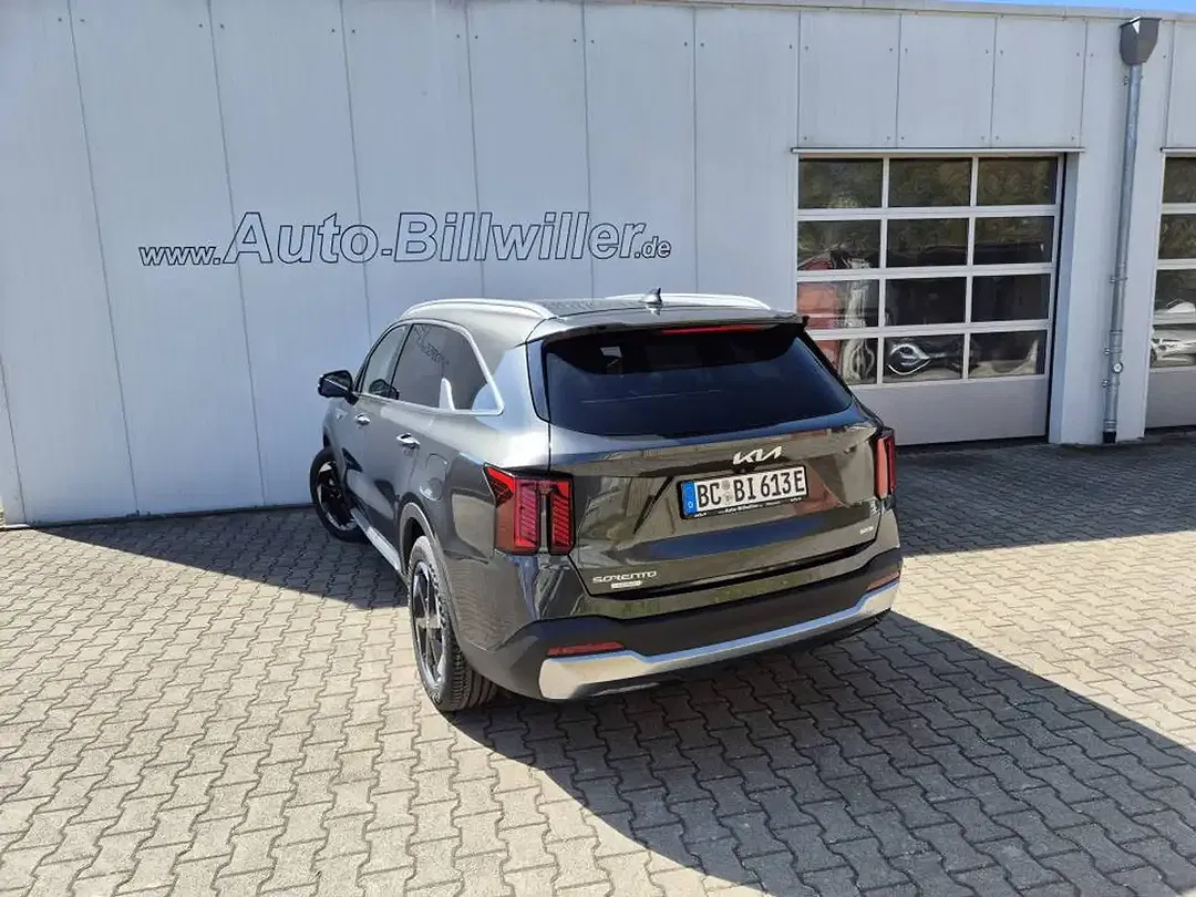Kia Sorento 1.6 T-GDI Hybrid PHEV AWD - Thumbnail 6