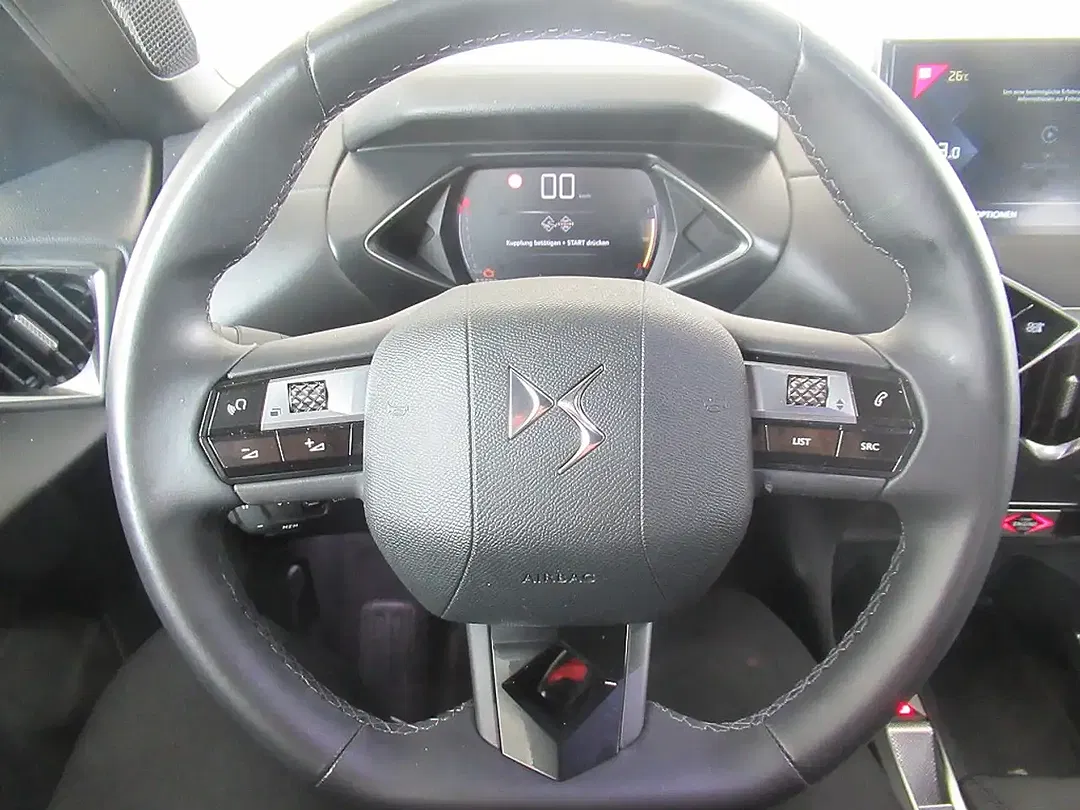 DS Automobiles DS 3 - Thumbnail 9