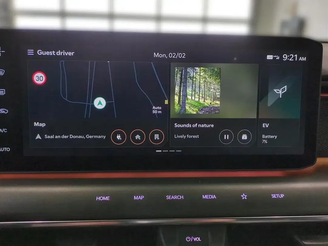 Kia EV9 GT-Line Launch Edition - Thumbnail 10