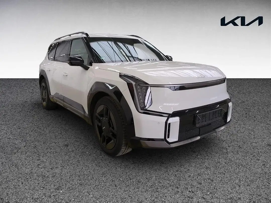 Kia EV9 GT-Line Launch Edition - Thumbnail 4