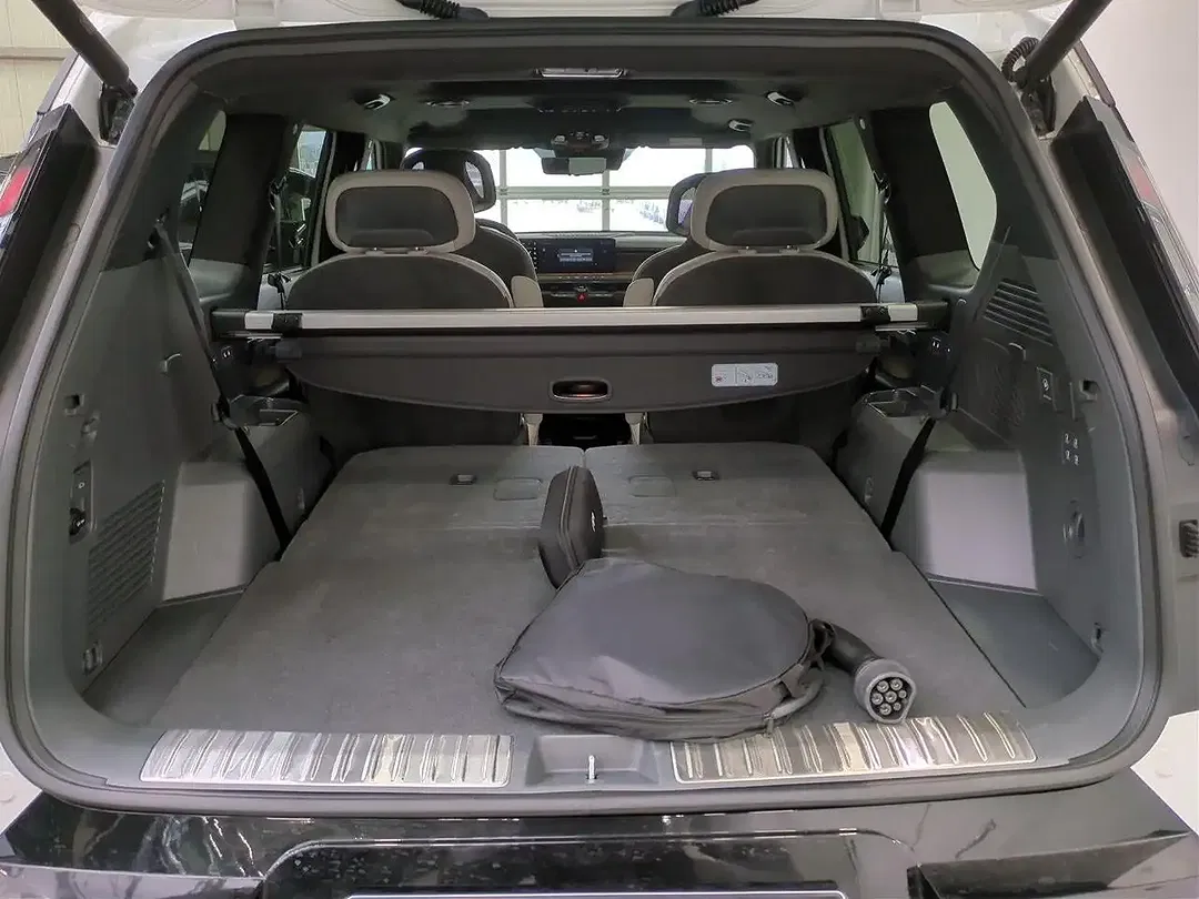 Kia EV9 GT-Line Launch Edition - Thumbnail 7