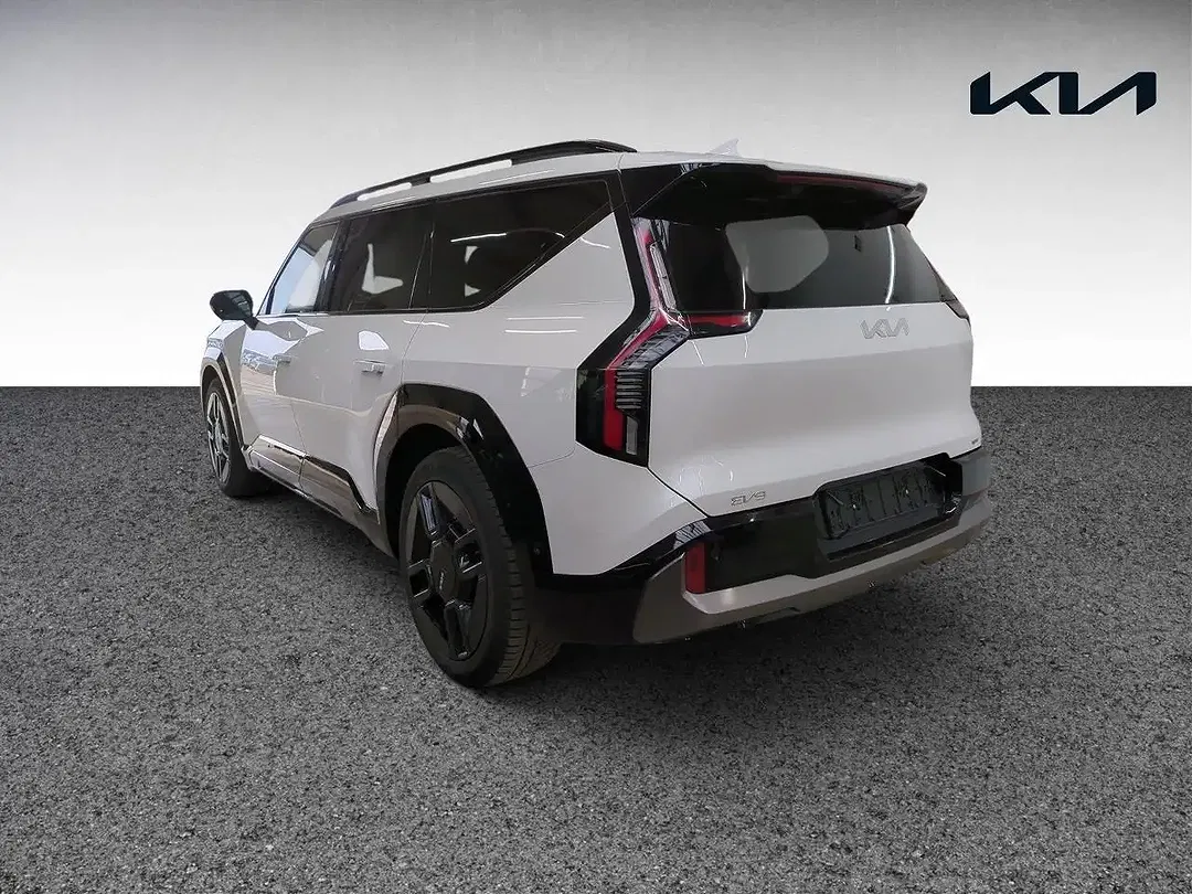 Kia EV9 GT-Line Launch Edition - Thumbnail 8