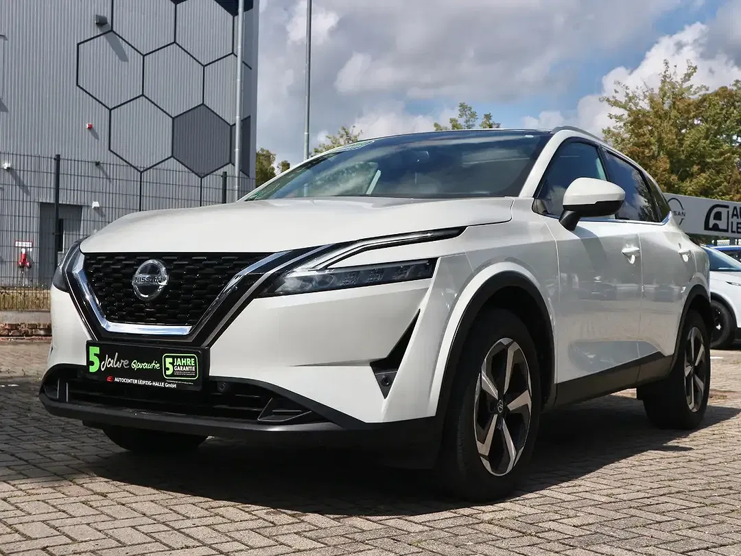 Nissan Qashqai 1.3 DIG-T MHEV Premiere Edition - Thumbnail 1